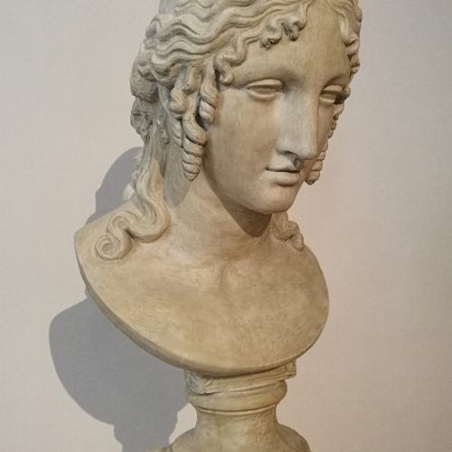 BlendedMVS sculpture reference RGB